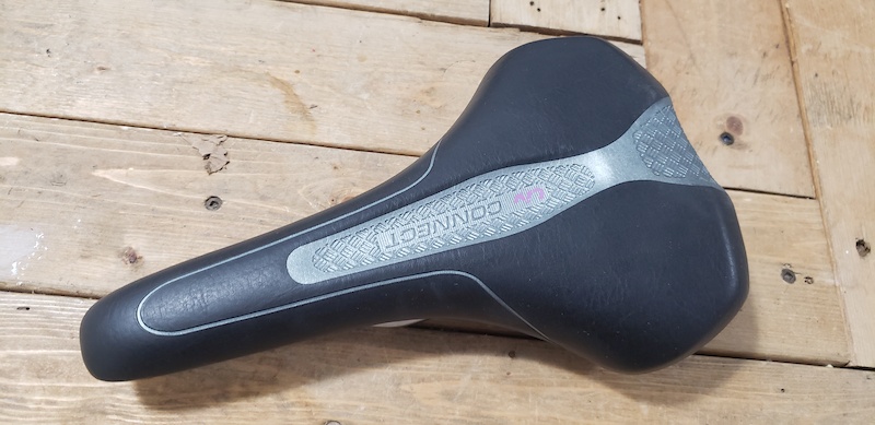 liv connect saddle