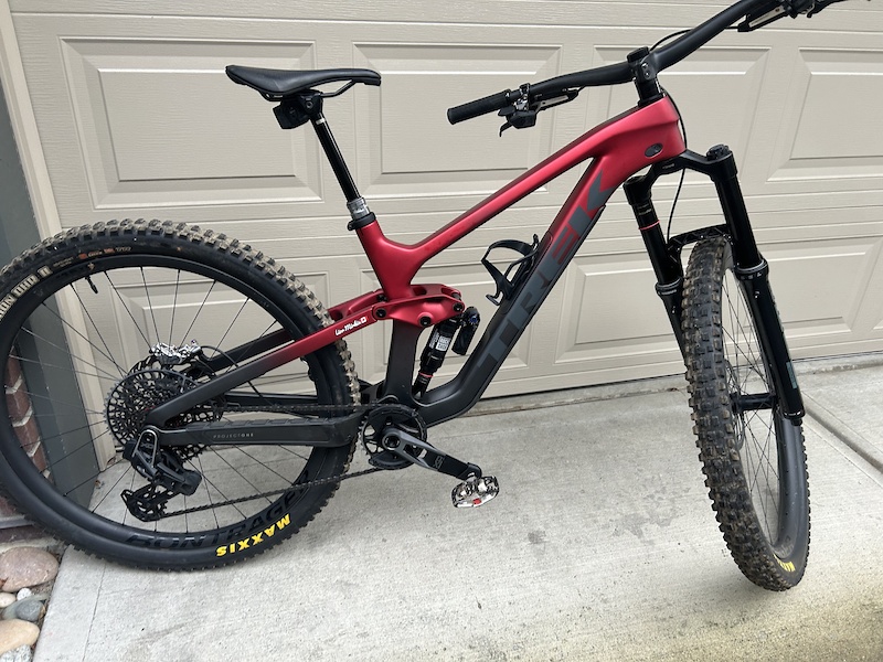 2023 Trek Slash gen 5 Project 1 For Sale