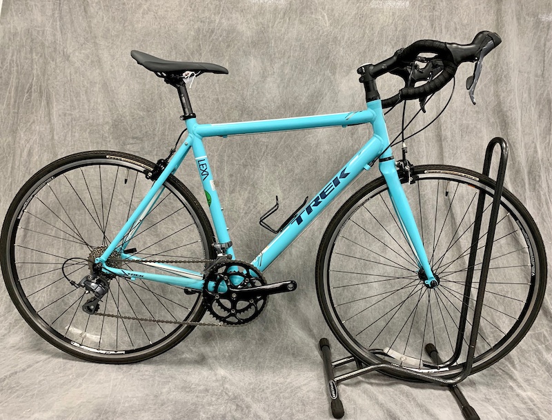 Trek lexa road store bike for sale