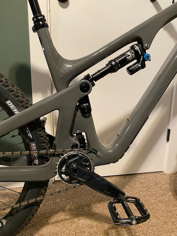 YETI CYCLES フラッグ&ハンドブック YETI CYCLES フラッグ&ハンドブック