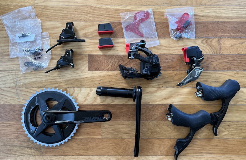 2022 SRAM Rival AXS Groupset 2x12 165mm 43/30 hardly used For Sale