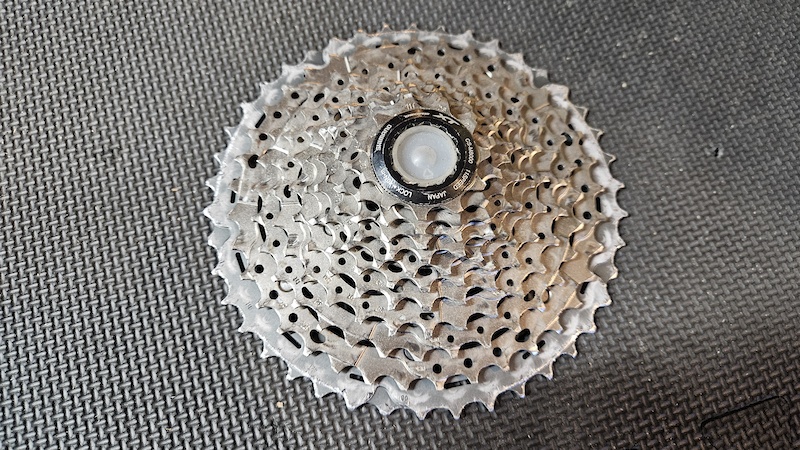 Shimano XT CS-M8000 11-Speed Cassette 11-42t For Sale