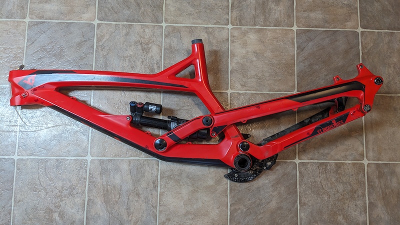 Yt tues frame for sale new arrivals