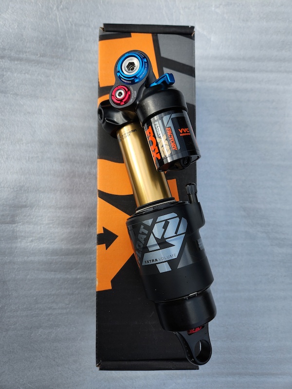 新品未使用 FOX 2024 FACTORY SERIES FLOAT X2 新品未使用 FOX 2024 FACTORY SERIES FLOAT X2 Fox Float X2 Factory