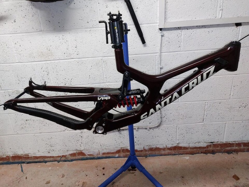 2022 Santa cruz v10 frame gen 7 oxblood 27.5 small For Sale