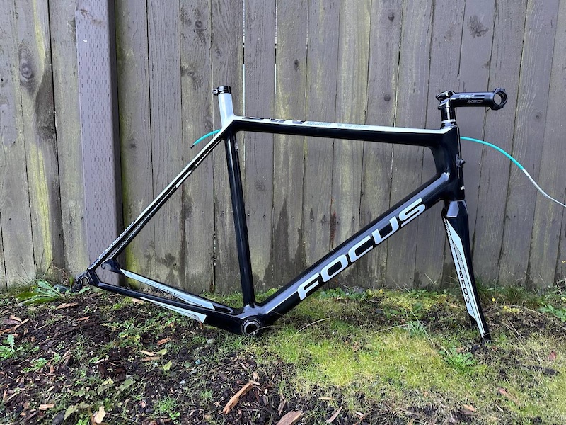 2017 Focus Cayo Road Carbon Frame For Sale