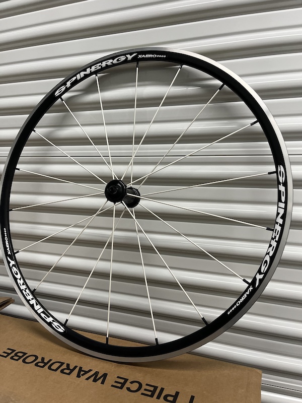 SPINERGY XAERO LITE ホイール Spinergy Xaero Lite Clincher 700c Wheel - Weight, Specs