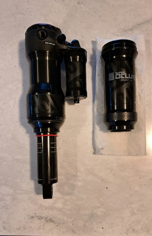 RockShox Super Deluxe Coil Select+ 205x65 Mm Stahlfederdämpfer 400 Lbs