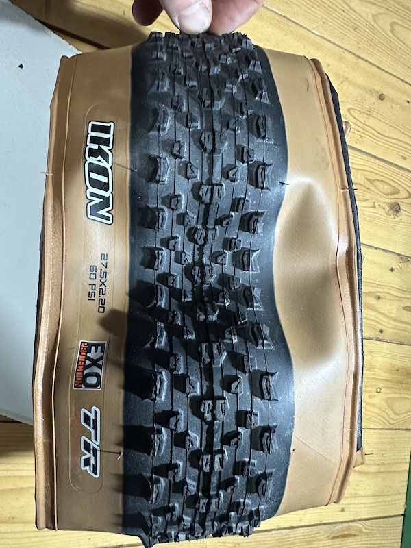 maxxis-ikon-27-5-x-2-2-pair-for-sale