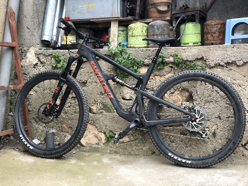 2019 SANTA CRUZ HIGHTOWER CC XO1 XL WITH RESERVE WHEELS For Sale