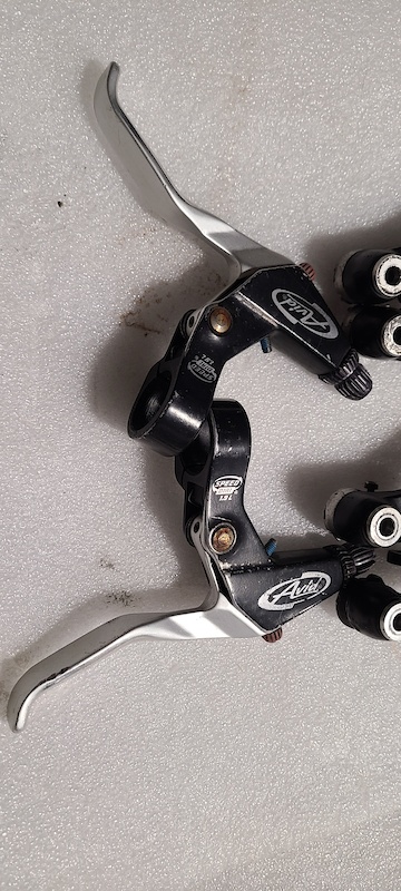Avid arch rivals 4.0 v brakes For Sale