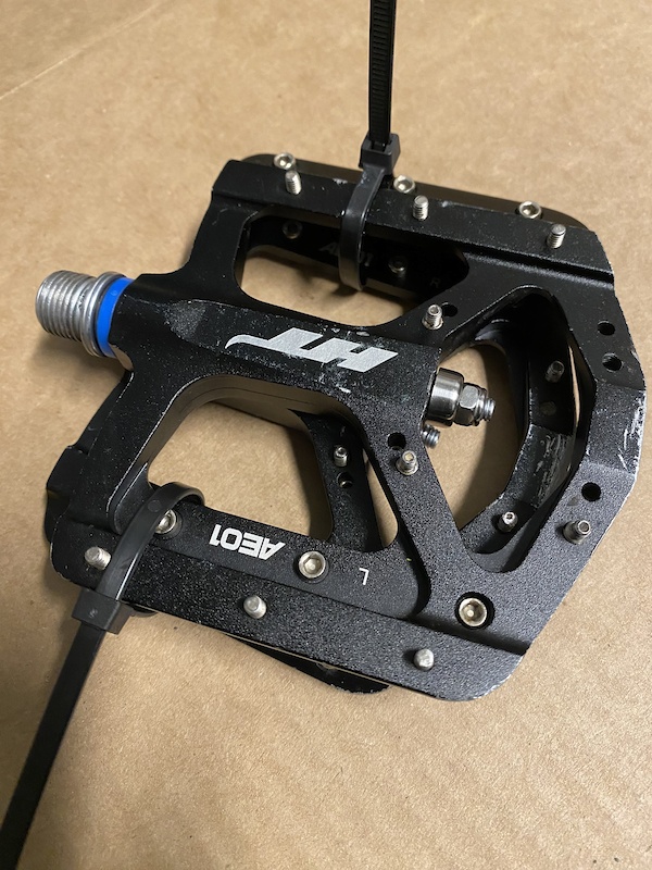 HT AE01 Pedals For Sale