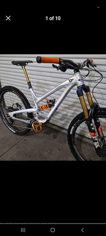 2019 YT capra limited edition size large For Sale
