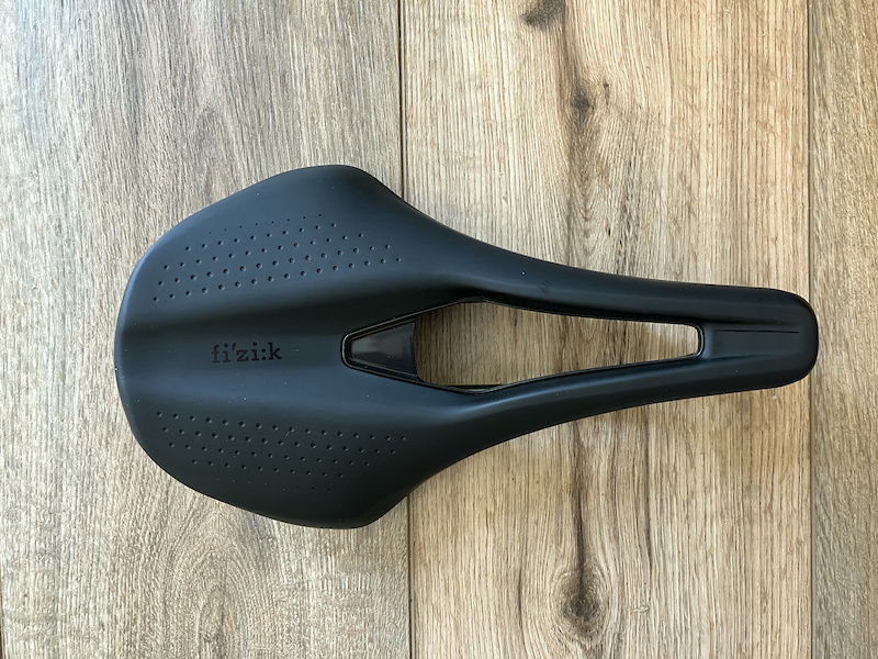 Fizik Tempo Argo R3 150mm Fizik Argo R3 Vento 150mm Saddle Cycle
