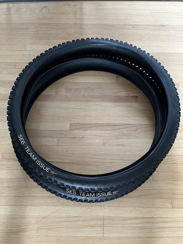 2024 Bontrager SE5 / SE6 Team Issue TLR MTB Tires For Sale