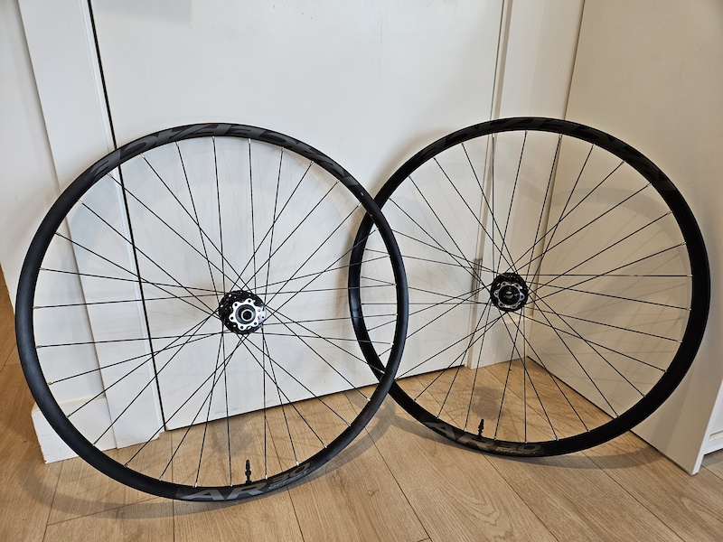 2023 UPDATE: Race Face AR30 Rear Wheel For Sale