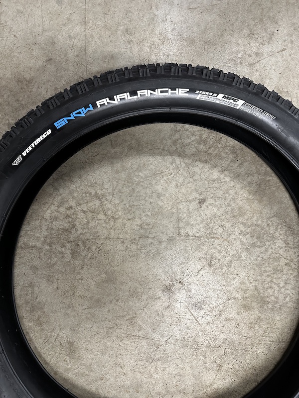 Vee Rubber Snow Avalanche Tires 27.5 x 4.5 - 120 TPI For Sale