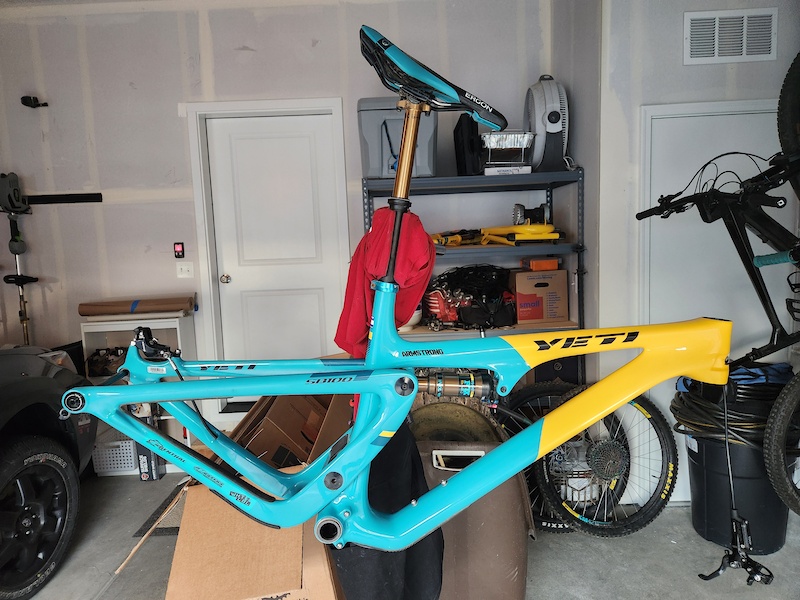 2019 Yeti sb100 Custom Frame and Fork Medium For Sale