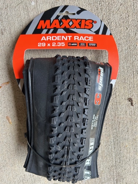2024 Maxxis Ardent Race 29 x 2.35" 120 TPI 3C MaxxSpeed TR For Sale