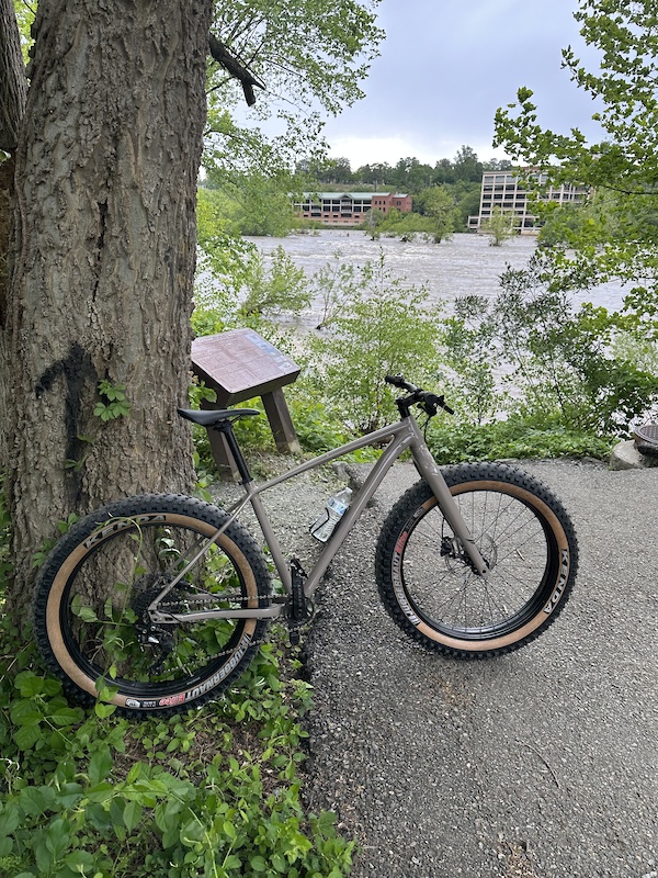 2022 Specialized Fatboy SE For Sale