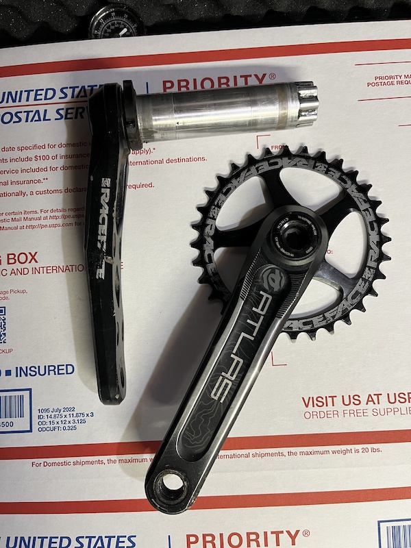 2022 Race face atlas 165 extra spindle chainring For Sale