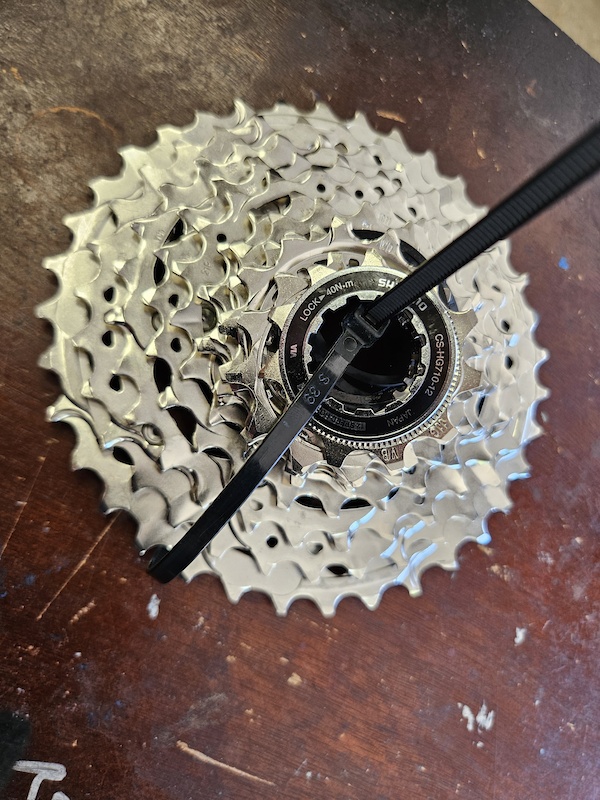 Shimano 10 SHIMANO 105 CS-HG710 12S 11-36T スプロケット Speed