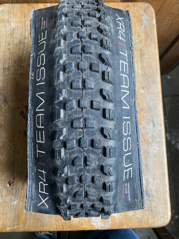 2023 Bontrager XR4 Team Issue 29 x 2.4 For Sale