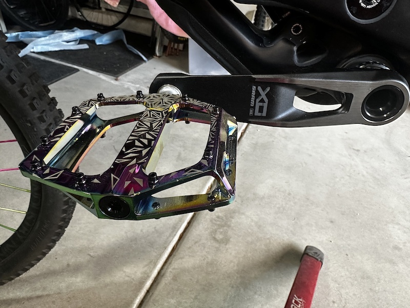 2024 Supacaz Krypto DH rainbow oil slick For Sale