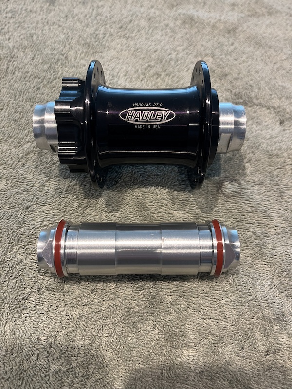 Hadley 32-hole non-boost hub (15x100 & 20x110) For Sale