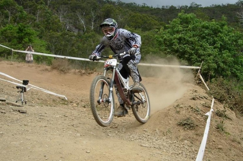 Sam Hill, Specialized Demo - Round.1 Australian National Downhill Series 2008 - 2009