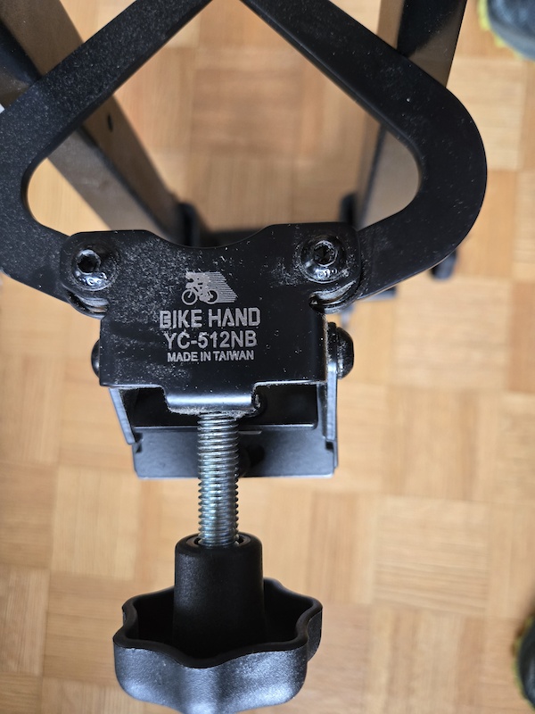 BIKEHAND Bike Wheel Professionl truing stand For Sale