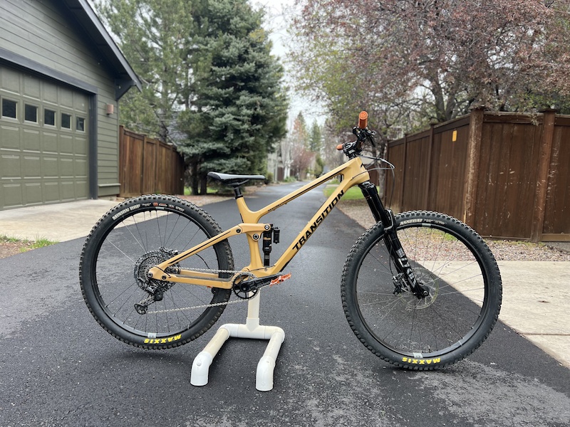 2022 Transition Sentinel V2 Carbon / Lyrik Ultimate For Sale