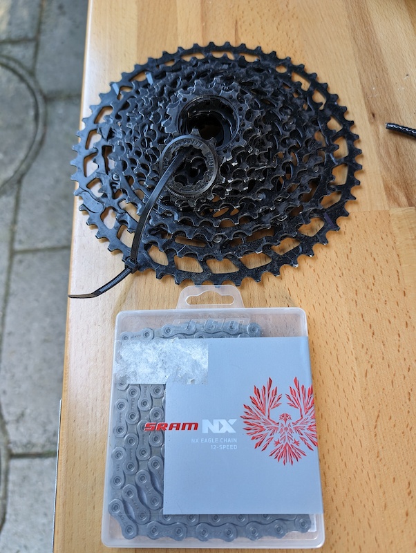 Sram 12 Speed Cassette 12-Speed Trigger Shifter With Discrete Clamp Sram 12 Speed Cassette 12-Speed Trigger Shifter With Discrete Clamp