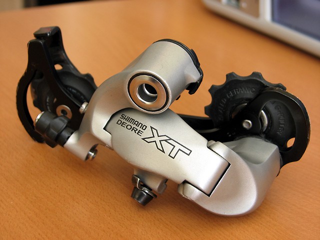 rd m750 rear derailleur