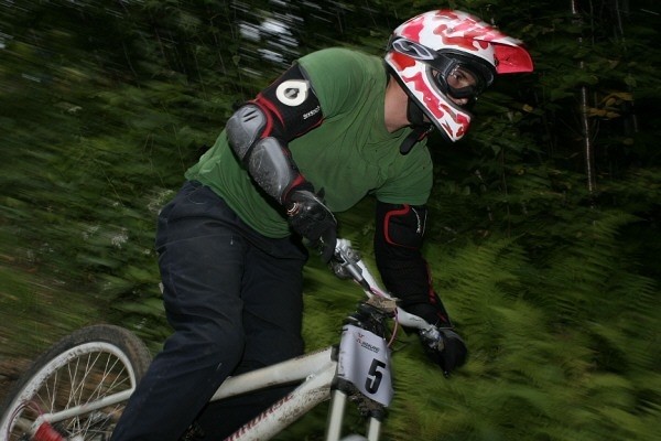 Me probably right b4 one of my 3 pathetic crashes that only left me 30 seconds behind first in the pro class :/