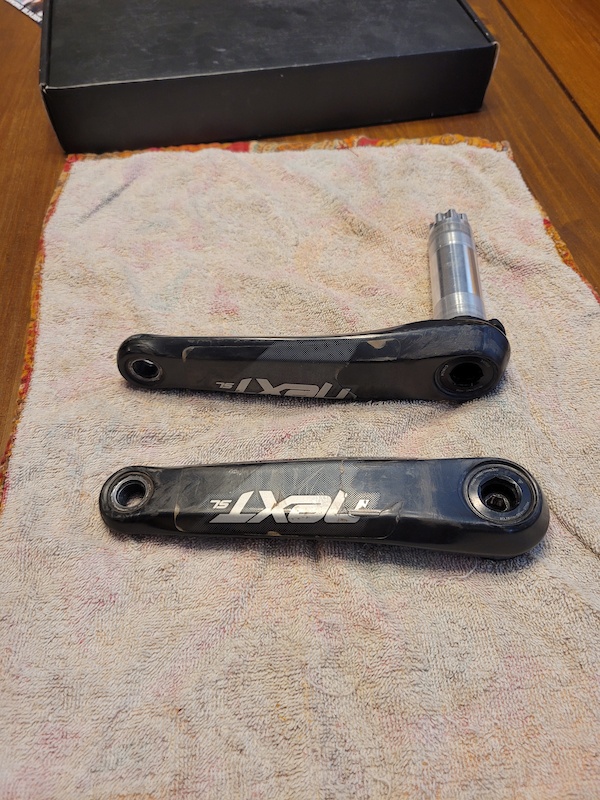 Race Face Guarnitura Turbine Cinch 136 - nero Race Face Guarnitura Turbine Cinch 136 - nero