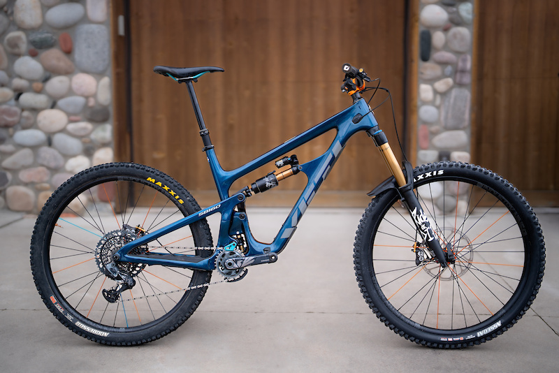 2023 Yeti SB160 Turq Custom Build Size XL - I9 Wheels For Sale