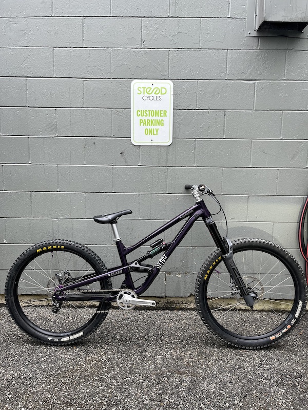 2023 Commencal Clash Park Dream Build Mini Mullet Size S For Sale