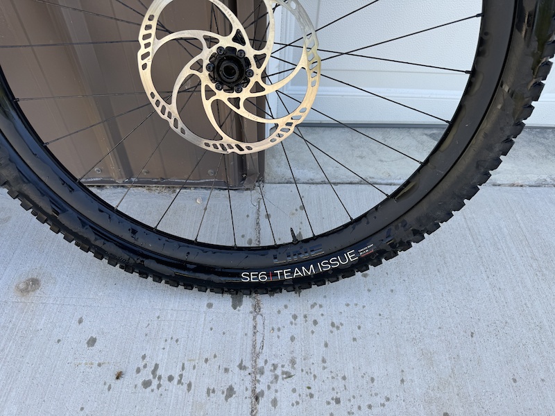 2023 Bontrager tires SE5 and SE6 (Lot of 4 tires) For Sale