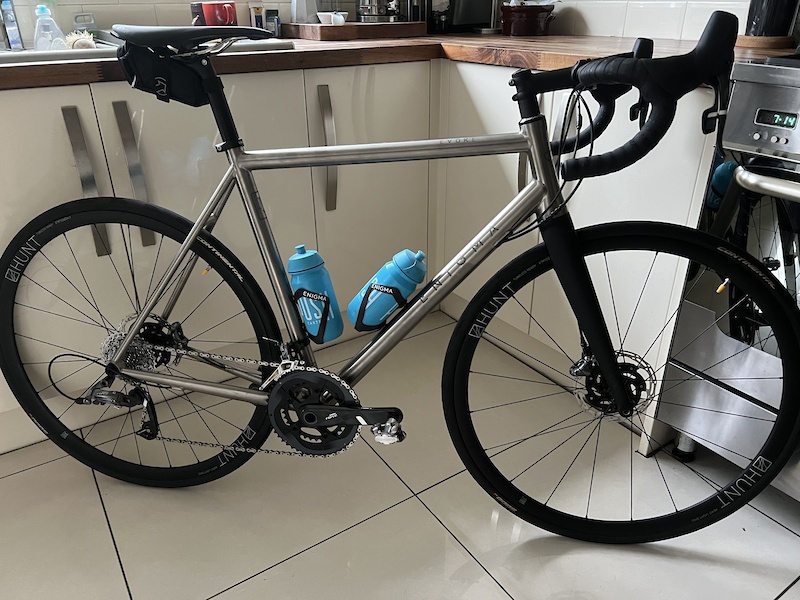 2022 Enigma Evade Titanium Road bike Size 56 For Sale