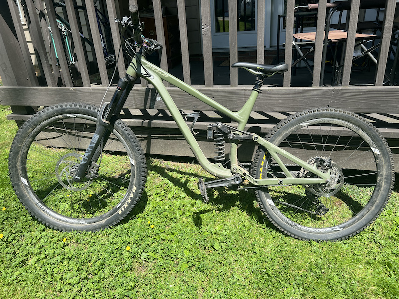 2022 Large Fuji Auric LT 1.5 For Sale