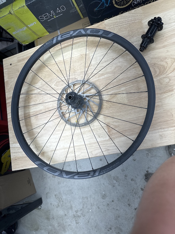 2023 Front Roval Traverse SL 622x30 For Sale