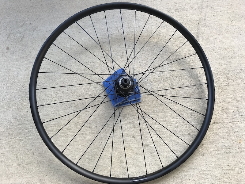 Jalco ホイール XCD23 622x23 (700c / 29er) 2023 Jalco XCD23 wheel set Shimano MT400/410 hubs For Sale