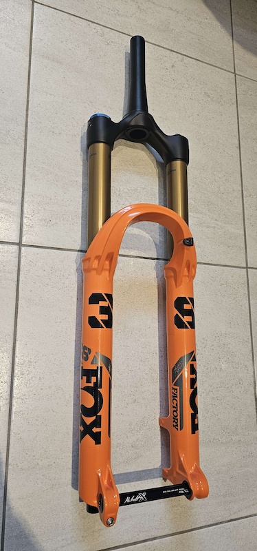 Fourche VTT FOX 38 Float Factory 2024 - 29", 170mm De Débattement, 44mm Offset, Noir Mat