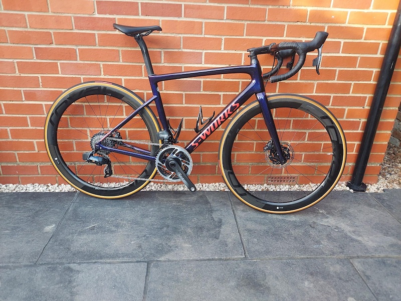 自転車本体 S-WORKS tarmac sl6 disc roval 8170 S-Works Tarmac SL6 Disc - Dura Ace Di2