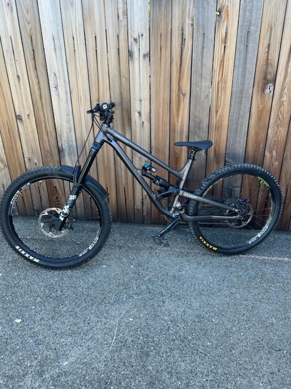 Commencal Clash For Sale