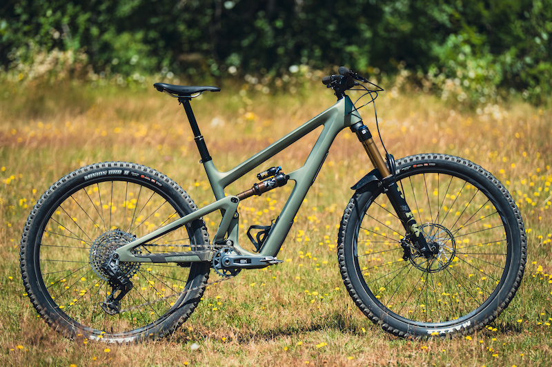 First Ride: Ibis Ripmo – Now With Downtube Storage & Mixed Wheel Compatibility – Pinkbike