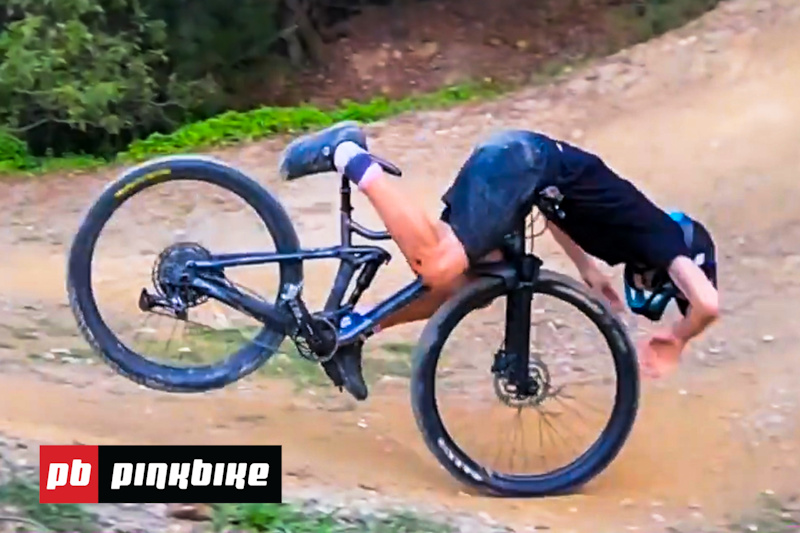 Video: Friday Fails #326 - Pinkbike