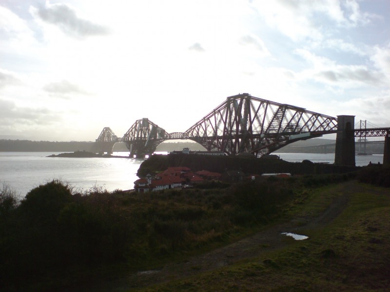 This was taken on top of the cliff facing the famous forth rail bridge and was taken on a sony k800i