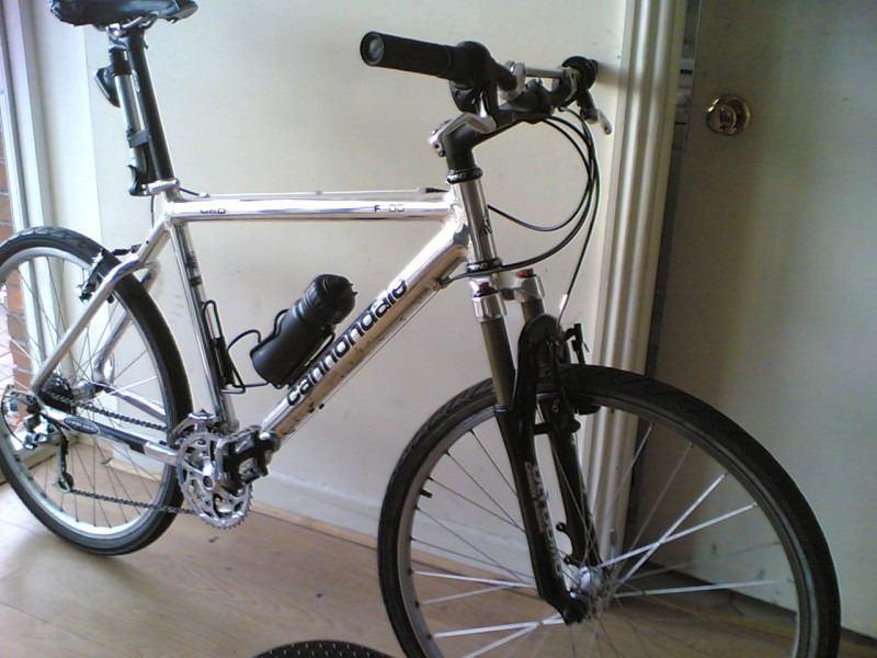 Cannondale f 400 at Cannondale f 400 in Dublin, Ireland photo by tappingtheline Pinkbike